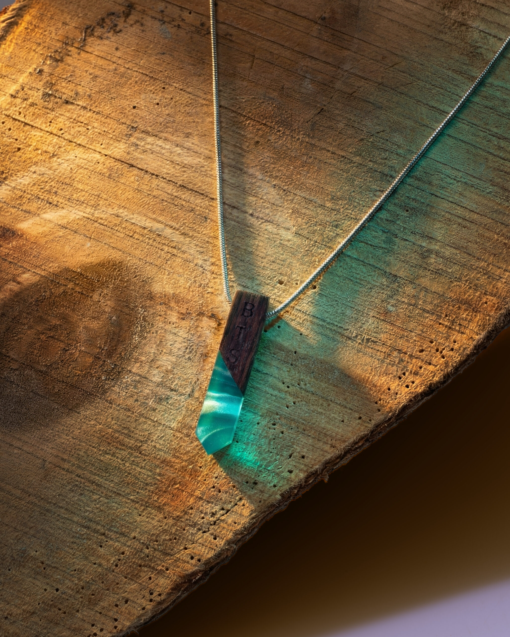 Rosewood True Bts Pendant - Image 2